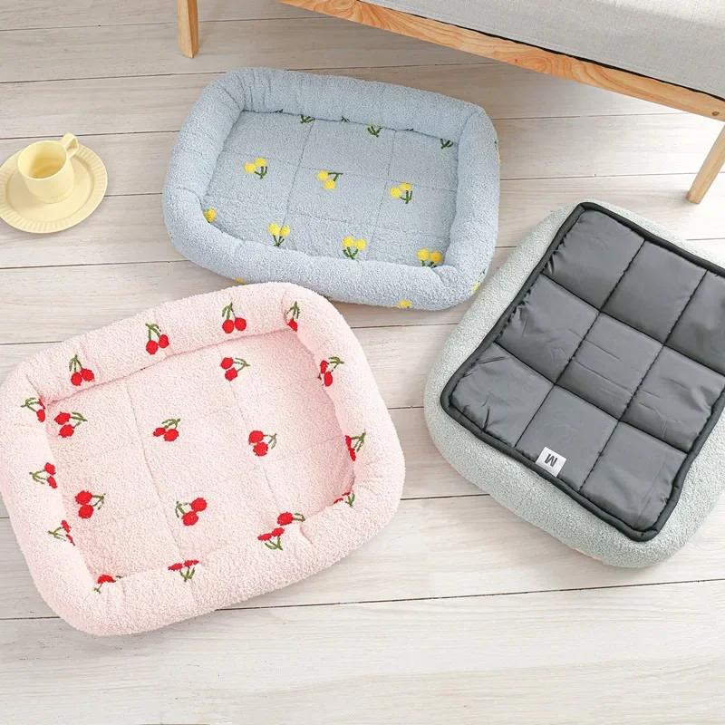 Pet Supplies Hours - Universal Kennel Cloud Velvet Cherry Print